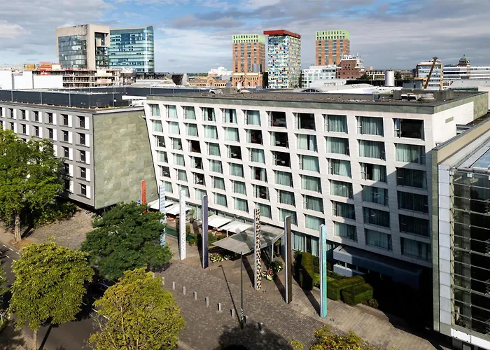 Boutique-Hotel: Radisson Blu Media Harbour Hotel, Düsseldorf